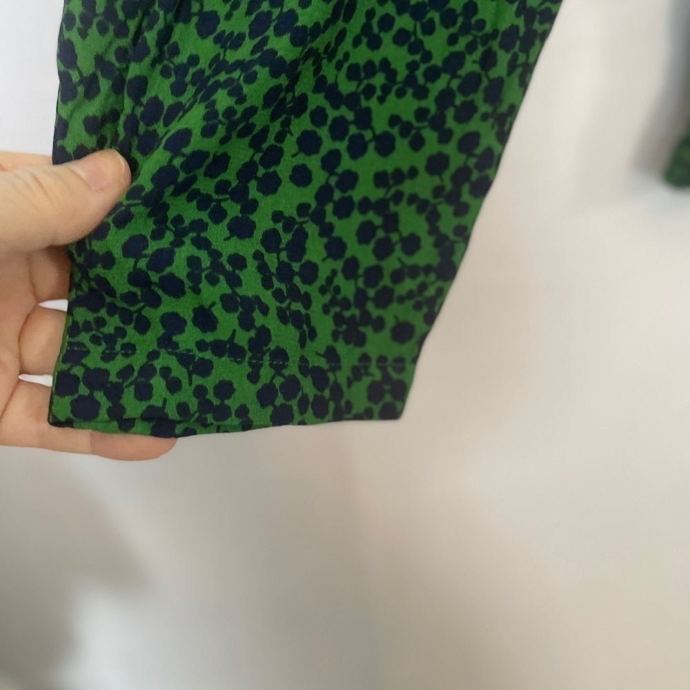 Green Long Sleeve Printed Peplum Top - Picture 7 of 14